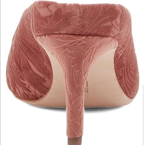 Daria Kitten Heel " Pour La Victoire" - Picture 5 of 6